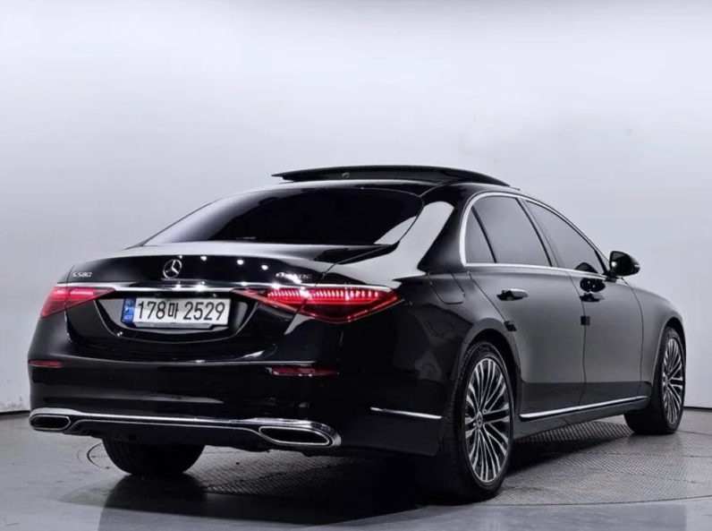
								S-Class W223 S580L full									