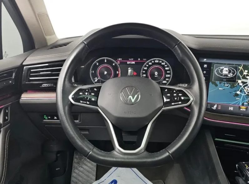 
								Touareg 3.0 Tdi full									