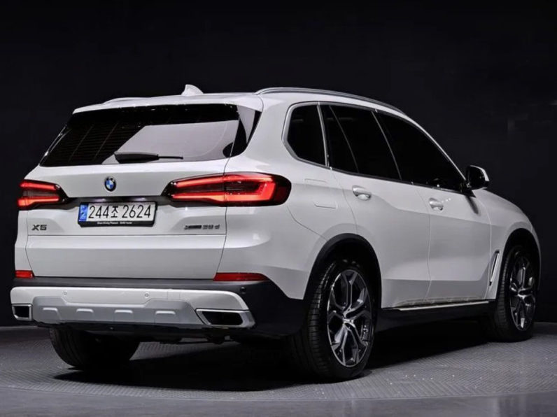 
								X5 (G05) xDrive 30D full									