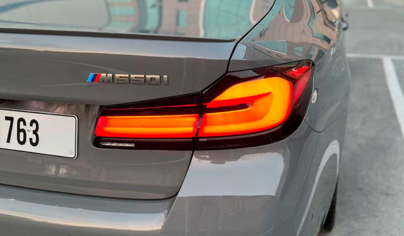 
								BMW 5 550d xDrive full									